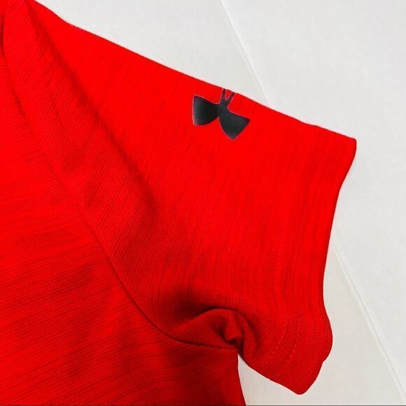 𝅺UNDER Armour Heat Gear Red & Black Logo T-shirt - Picture 3 of 5
